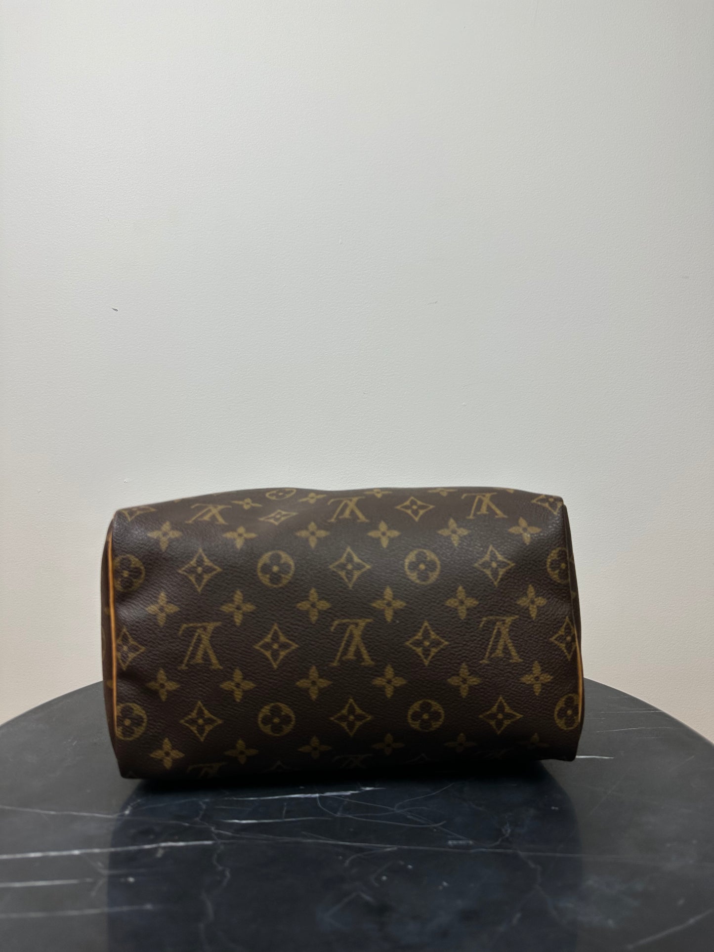 Louis Vuitton Speedy 25 - Monogram